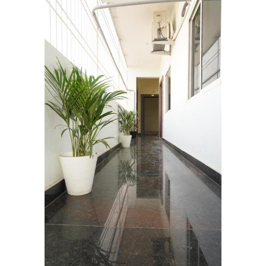 שמשבאד Hotel Meridian Grand מראה חיצוני תמונה
