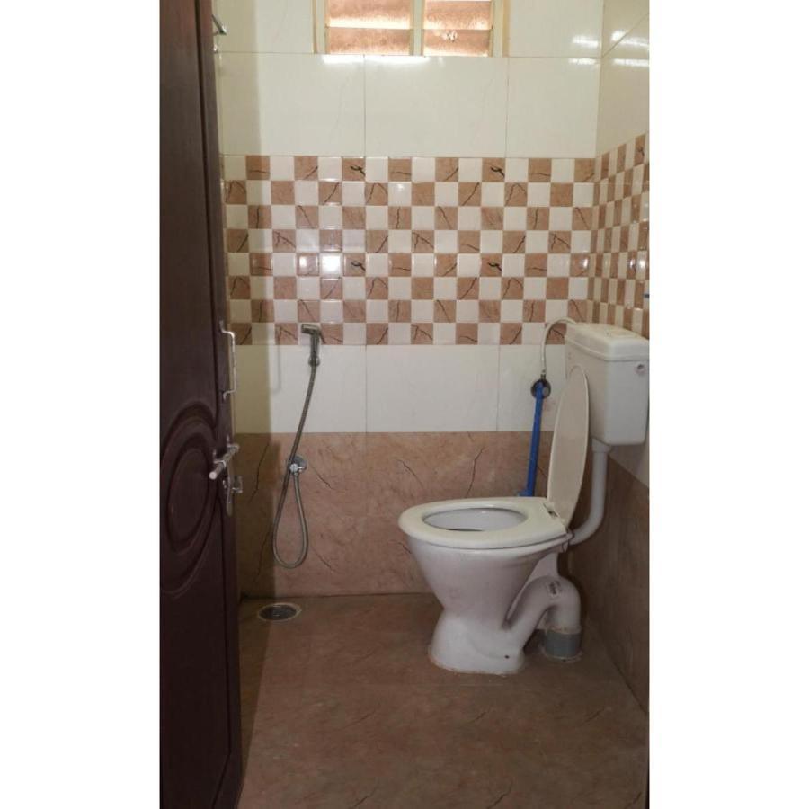 שמשבאד Hotel Meridian Grand מראה חיצוני תמונה